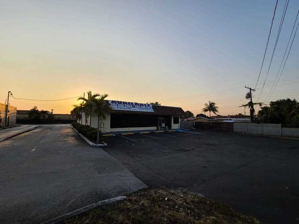 Freestanding Retail Building for Sale or Lease: 16800 NW 47th Ave, Miami Gardens, FL 33055